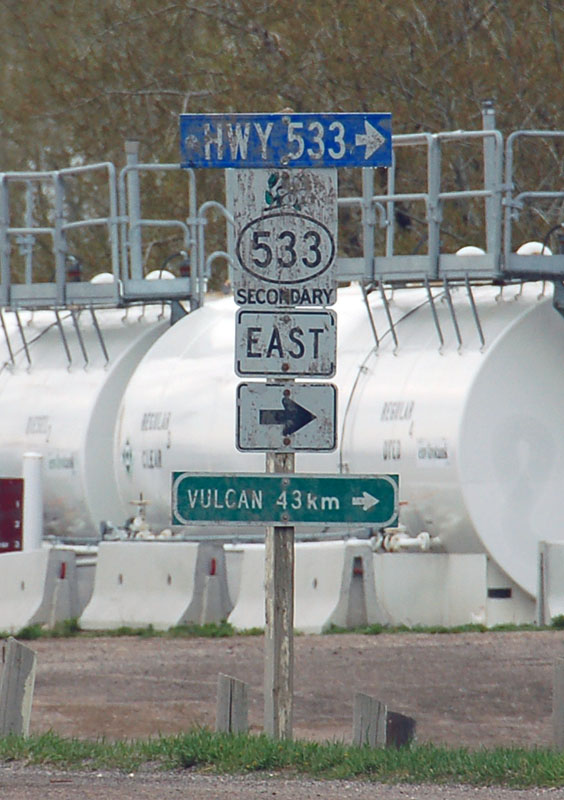 Alberta Provincial Highway 533 sign.