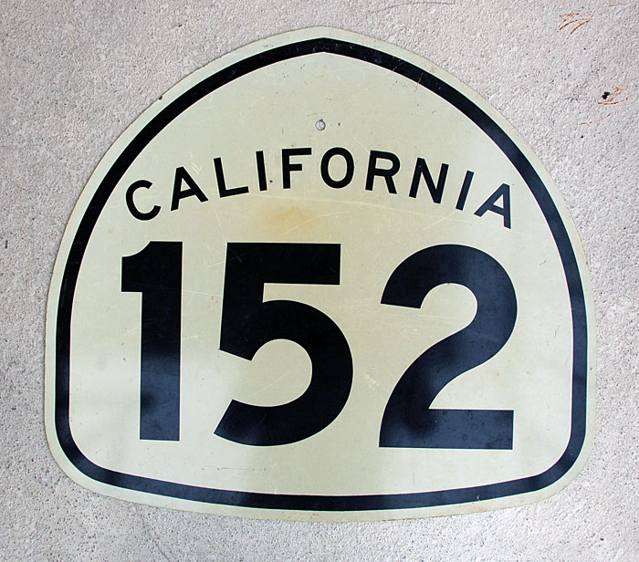 California State Highway 152 sign.