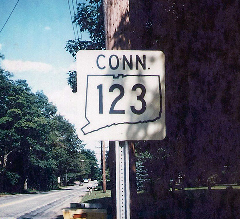 Connecticut State Highway 123 sign.
