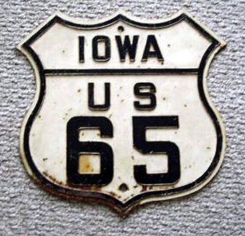 Iowa U.S. Highway 65 sign.