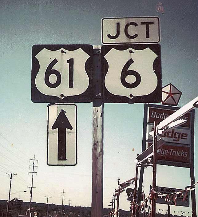 Iowa - U.S. Highway 6 and U.S. Highway 61 sign.