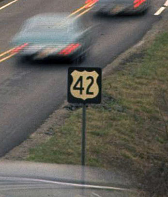 Kentucky U.S. Highway 42 sign.