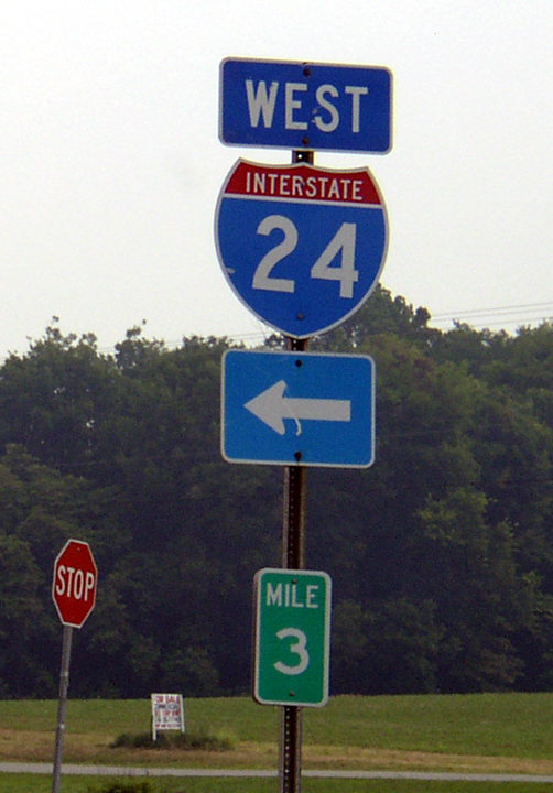 Kentucky Interstate 24 sign.