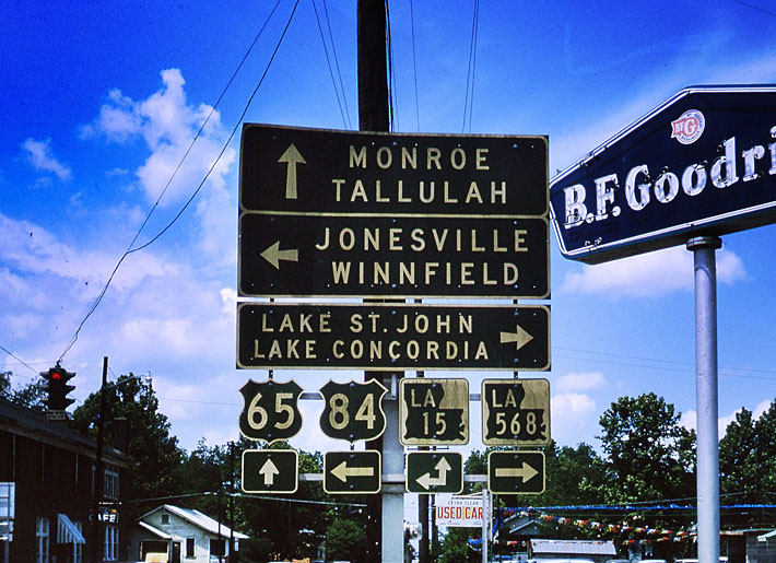 Louisiana - State Highway 568, State Highway 15, U.S. Highway 84, and U.S. Highway 65 sign.