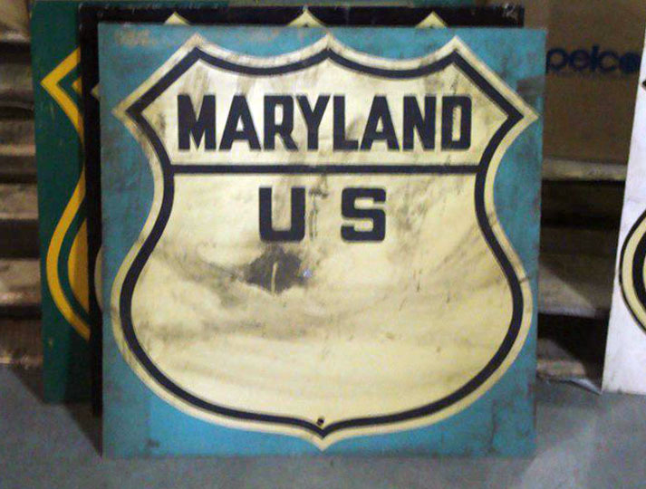 Maryland blank U. S. highway marker sign.