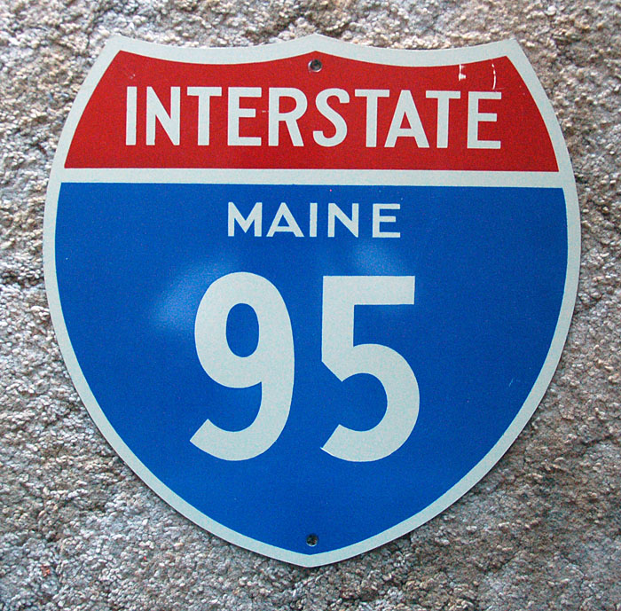 Maine Interstate 95 sign.