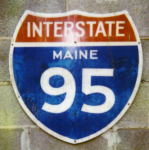 Maine Interstate 95 sign.