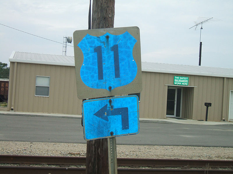Mississippi U.S. Highway 11 sign.