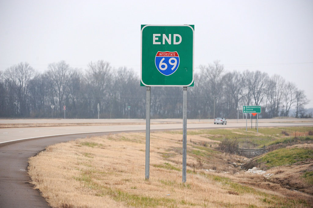 Mississippi Interstate 69 sign.