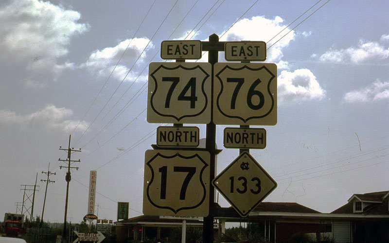 North Carolina - U.S. Highway 17, U.S. Highway 74, U.S. Highway 76, and State Highway 133 sign.
