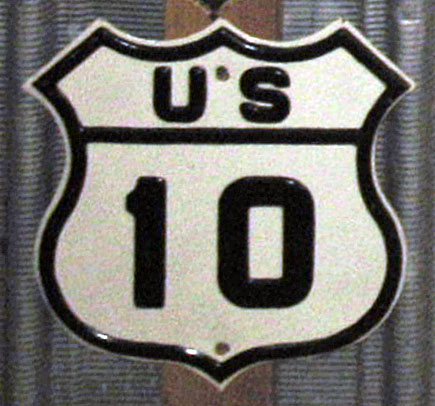 North Dakota U.S. Highway 10 sign.