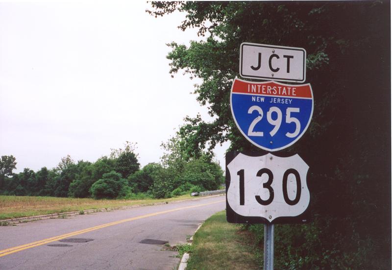 New Jersey - Interstate 295 and U.S. Highway 130 sign.