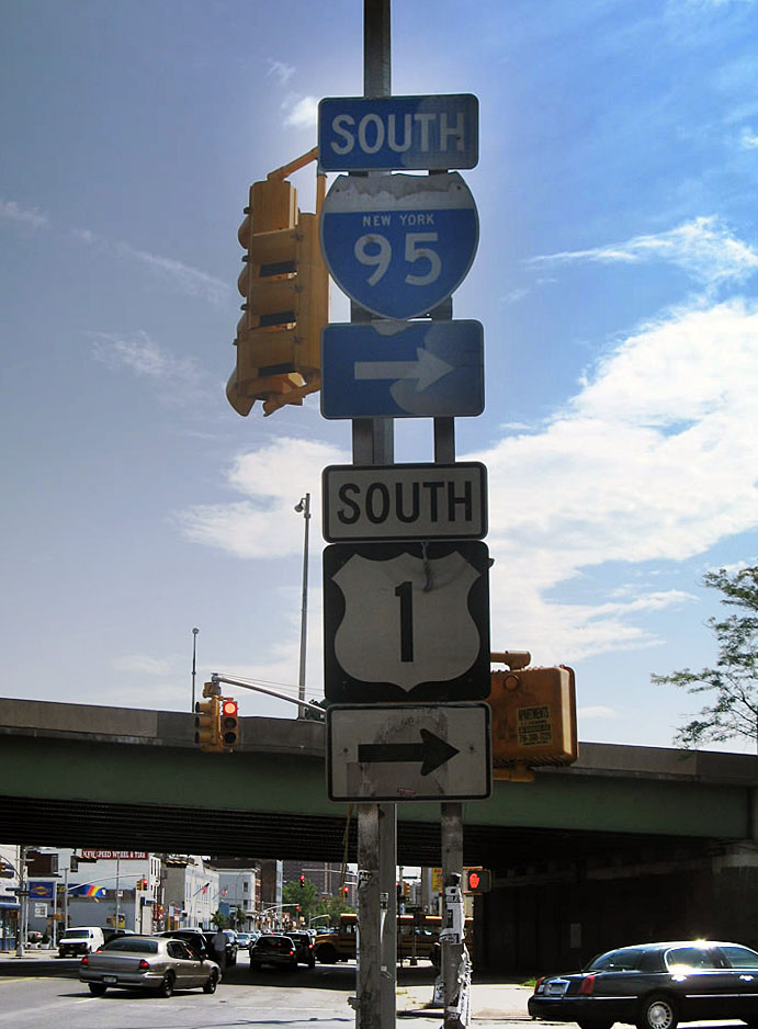 New York - Interstate 95 and U.S. Highway 1 sign.