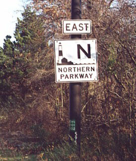 New York Northern Parkway sign.