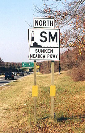New York Sunken Meadow Parkway sign.