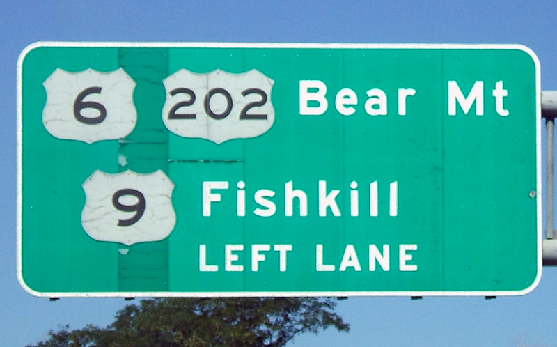 New York - U.S. Highway 202, U.S. Highway 9, and U.S. Highway 6 sign.