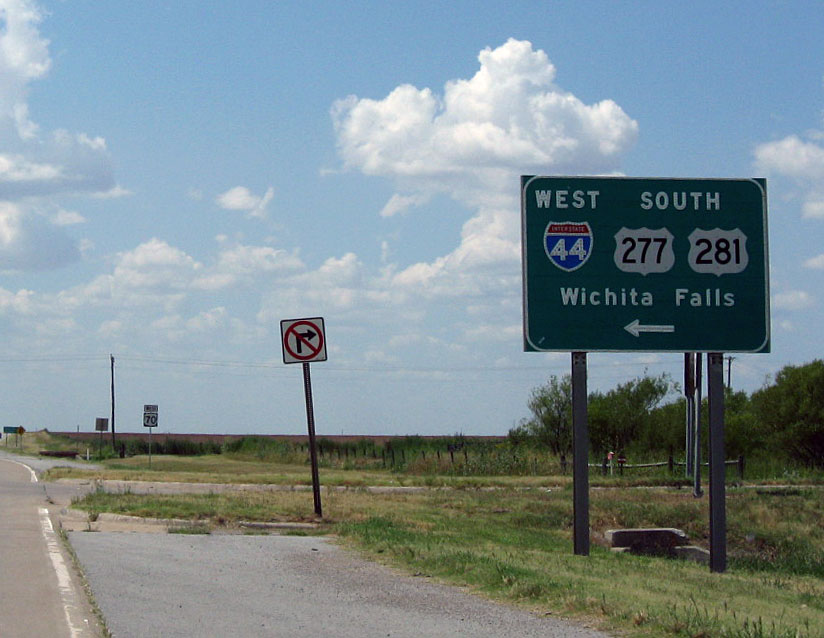 Oklahoma - U.S. Highway 281, U.S. Highway 277, and Interstate 44 sign.