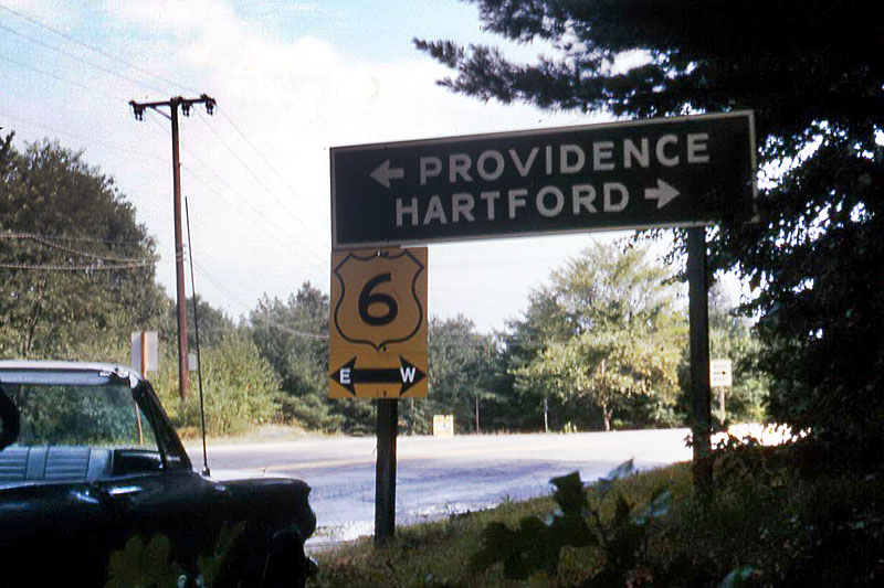 Rhode Island U.S. Highway 6 sign.
