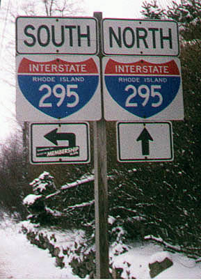 Rhode Island Interstate 295 sign.