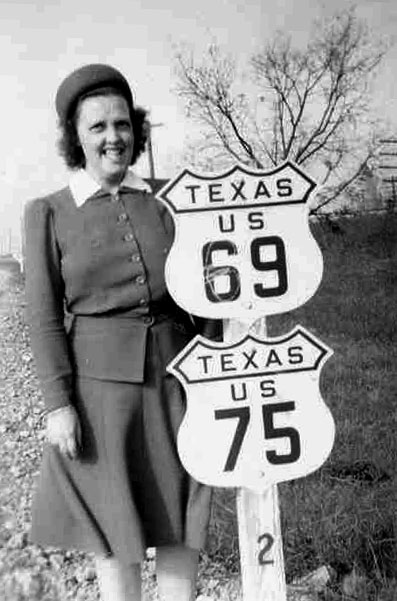 Texas - U.S. Highway 75 and U.S. Highway 69 sign.
