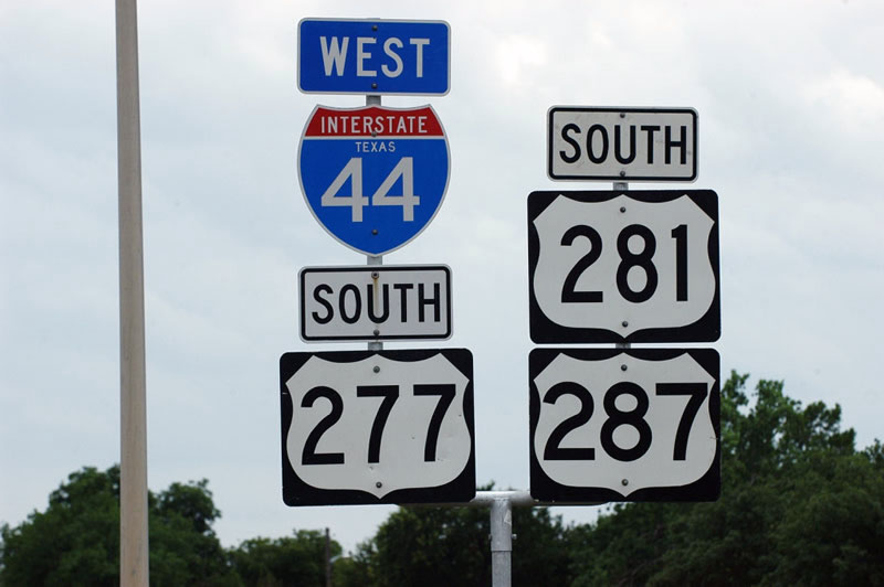 Texas - U.S. Highway 277, U.S. Highway 287, U.S. Highway 281, and Interstate 44 sign.