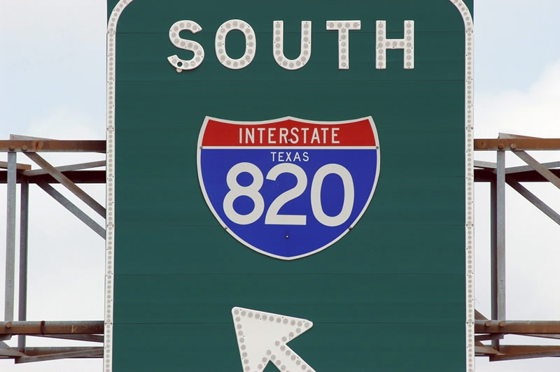 Texas Interstate 820 sign.