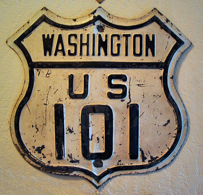 Washington U.S. Highway 101 sign.