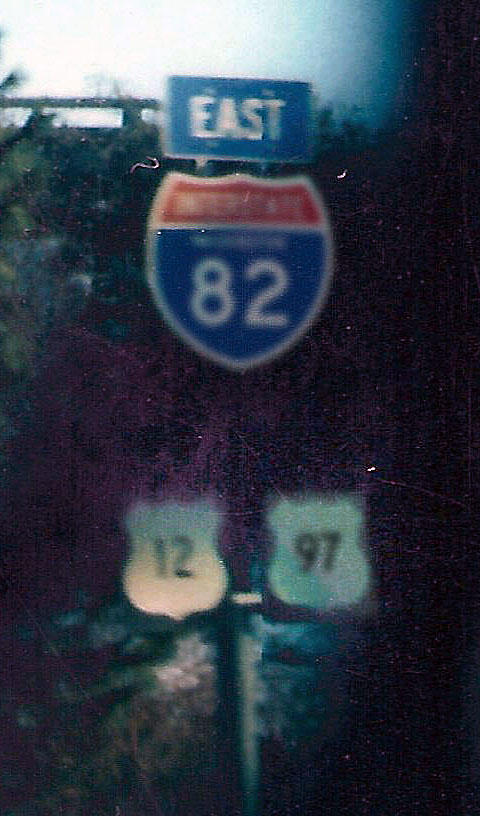 Washington - Interstate 82, U.S. Highway 12, and U.S. Highway 97 sign.