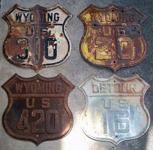 Wyoming - U.S. Highway 420, U.S. Highway 20, U.S. Highway 310, U.S. Highway 16, detour U. S. highway 16, and detour U. S. highway 420 sign.