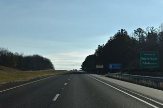 The welcome sign for Alabama follows the U.S. 78/SR 4 shield assembly on I-22 eastbound. A tourist information center is not located along Interstate 22.