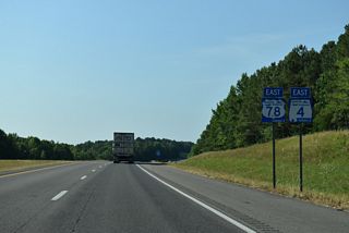 Heading south along Interstate 22, U.S. 78 and SR 4. The freeway passes over Watts Creek and parallels SR 19 south for the next mile.