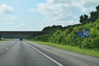 Quinton Road spans Interstate 22 from CR 81 east to Quinton beyond this reassurance marker.