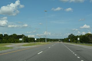 A westbound roadway stub is present beyond the separation with the ramps connecting I-759 to Interstate 59.
