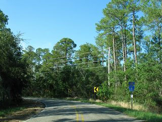CR 6 turns northward and parallels the Bon Secour River to Oak from County Road 4.