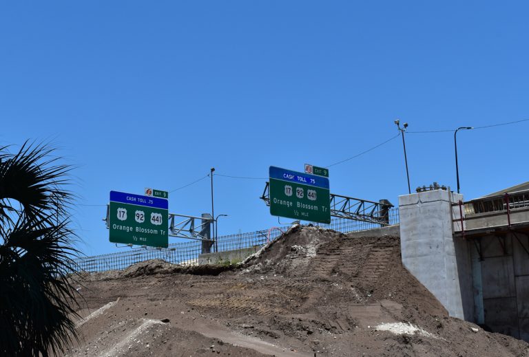 SR 408 west sign replacement at Exit 9 - Orlando, FL