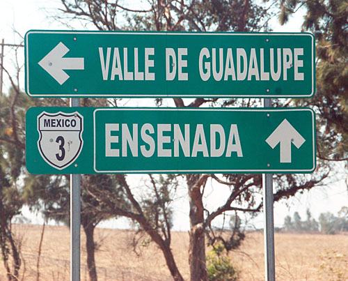 Mexico federal highway 3 shield on old alignment