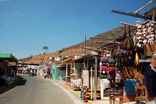 La Bufadora shopping district