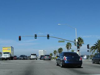 California 1 (Sepulveda Boulevard) leaves Manhattan Beach and enters the city of El Segundo (population of 16,033 at the 2000 Census and incorporated on January 18, 1917) at Rosecrans Avenue.