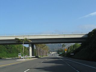 The Pacific Coast Highway advances north from Selva Road with controlled access to Niguel Road / Ritz Carlton Drive. An overpass carries Niguel Shores Drive over the former state route on this stretch.