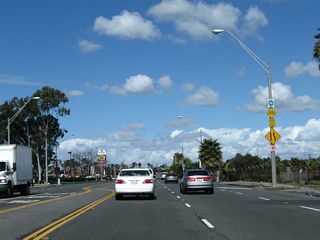 Long Beach Bike Route 1 basically follows the route of California 1 through Long Beach.