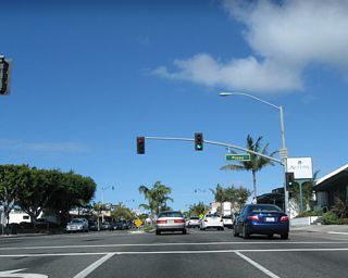 Northbound California 1 meets Poppy Avenue in Newport Beach.