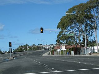 Northbound California 1 meets Bayside Drive at this traffic signal.