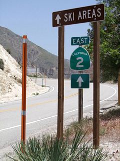 Continue east on California 2 (Angeles Crest Highway) for ski areas. A California 2 east trailblazer assembly is posted here as well. Photo taken by Martin Grahl (05/21/10).