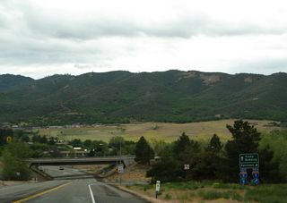The northbound on-ramp to Ashland, Medford and Portland, Oregon departs from SR 3 south.