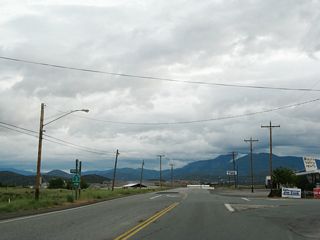 A second California 3 trailblazer is posted at the turnoff from Siskiyou County Route A-28. Continue ahead on CR A-28/Montague Grenada Road south to Grenada.