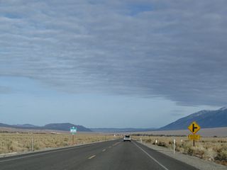 White Mountain Estates is a small settlement located off the east side of U.S. 6. No motorist services are available here.