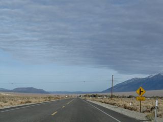 U.S. 6 next approaches and enters the unincorporated community of Chalfant (el. 4,258 feet, with a listed population of 530 on the Caltrans sign) in the Chalfant Valley.