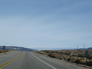 The last milepost along U.S. 6 east (north) in California is MILE 40. The state line lies just ahead. 11/10/08