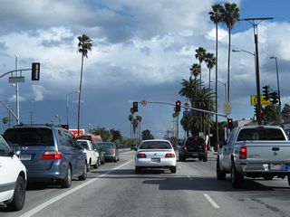 San Fernando Road meets Polk Street. Another Historic U.S. 99 sign is posted at this intersection.