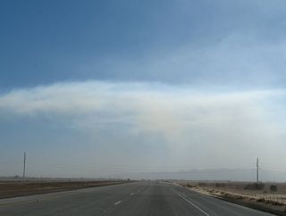 The Southwest Powerlink, a major 500kV power line, passes over California 7. This power line extends from the Palo Verde Nuclear Generating Station in Arizona west to San Diego, with a stop at the massive Imperial Valley Substation in the Yuha Desert.